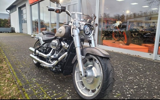Gebrauchtmotorrad Harley-Davidson Softail Fat Boy 114 FLFBS - Bild 2