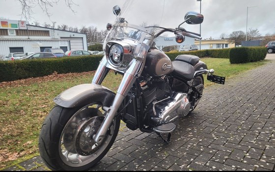 Gebrauchtmotorrad Harley-Davidson Softail Fat Boy 114 FLFBS - Bild 4