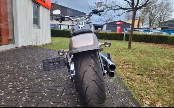 Gebrauchtmotorrad Harley-Davidson Softail Fat Boy 114 FLFBS - Bild 7
