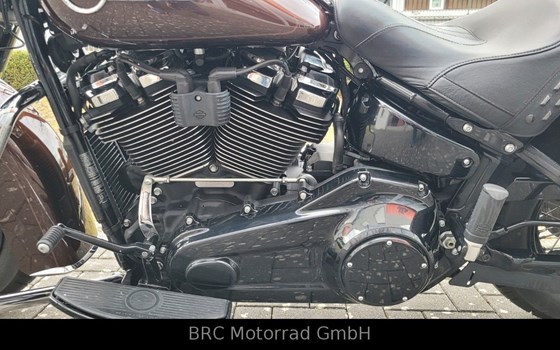 Gebrauchtmotorrad Harley-Davidson Softail Heritage Classic FLHC - Bild 11
