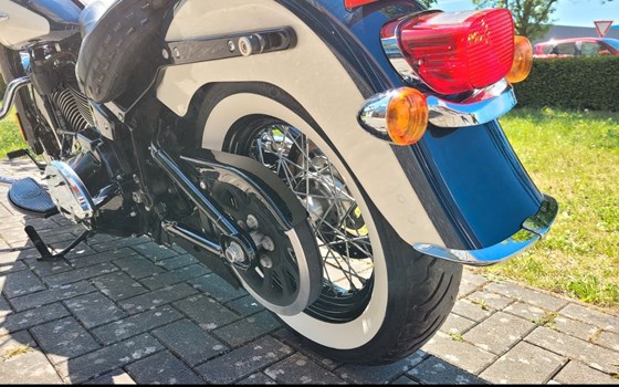 Gebrauchtmotorrad Harley-Davidson Softail Heritage Classic FLHC - Bild 12