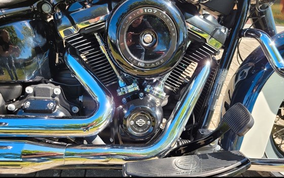 Gebrauchtmotorrad Harley-Davidson Softail Heritage Classic FLHC - Bild 9