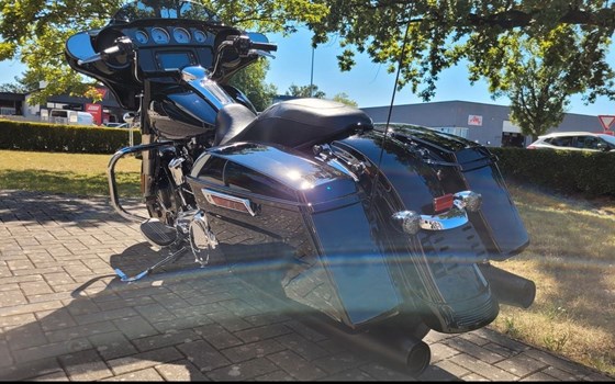 Gebrauchtmotorrad Harley-Davidson Touring Electra Glide Standard FLHT - Bild 6