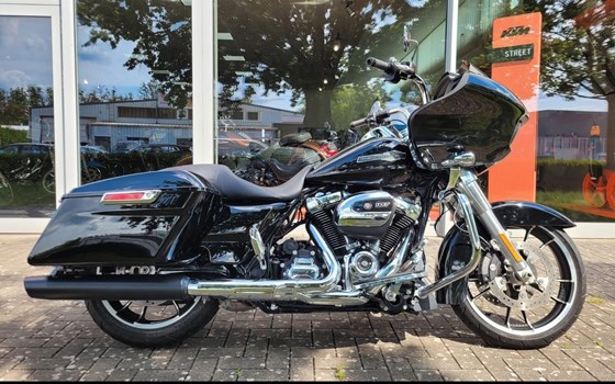 Gebrauchtmotorrad Harley-Davidson Road Glide Ultra - Bild 1