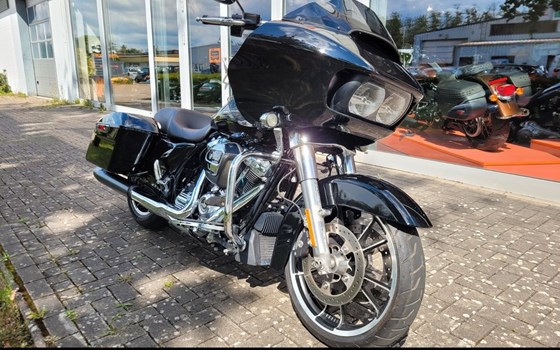 Gebrauchtmotorrad Harley-Davidson Road Glide Ultra - Bild 2