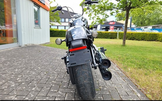 Gebrauchtmotorrad Harley-Davidson Softail Fat Boy FLFB - Bild 7