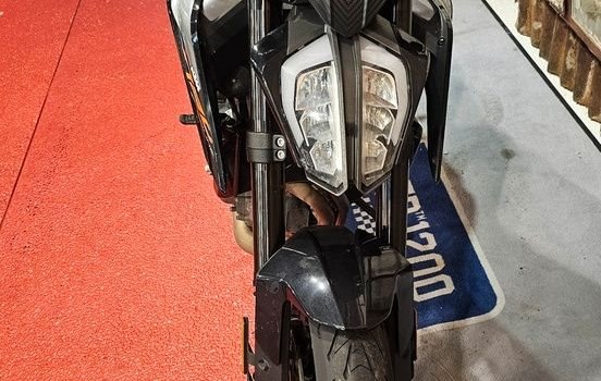 Gebrauchtmotorrad KTM 790 Duke - Bild 11