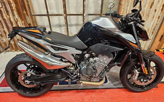 Gebrauchtmotorrad KTM 790 Duke - Bild 8