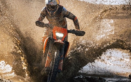 Neufahrzeug KTM 390 Enduro R - Bild 8