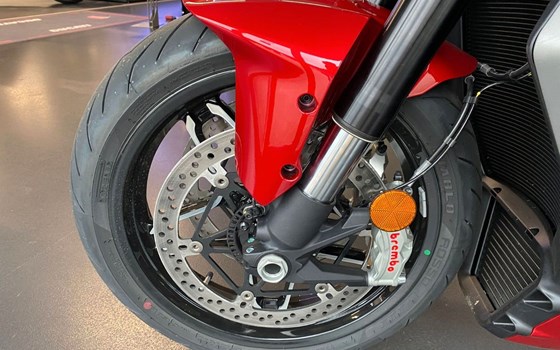 Gebrauchtmotorrad Ducati XDiavel V4 - Bild 11