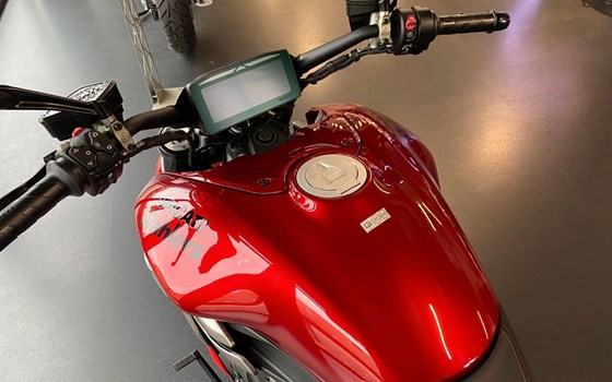 Gebrauchtmotorrad Ducati XDiavel V4 - Bild 5