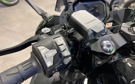 Neufahrzeug Kawasaki Ninja 1100SX - Bild 12