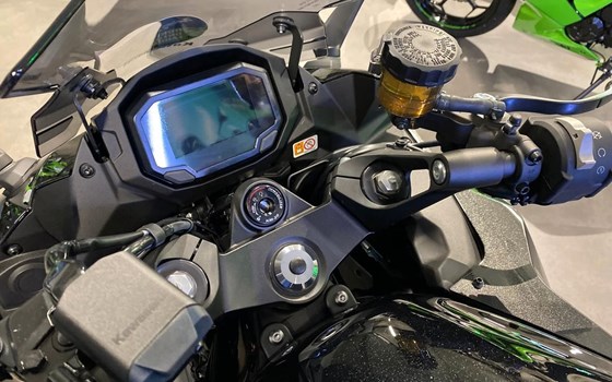 Neufahrzeug Kawasaki Ninja 1100SX - Bild 3