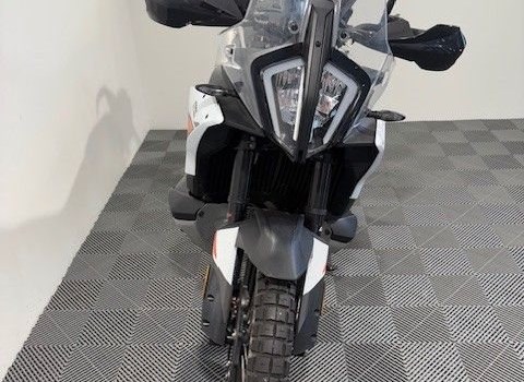 Gebrauchtmotorrad KTM 790 Adventure - Bild 4