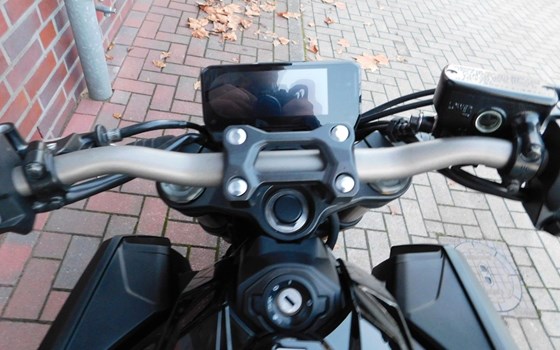 Gebrauchtmotorrad Honda CB650R - Bild 15