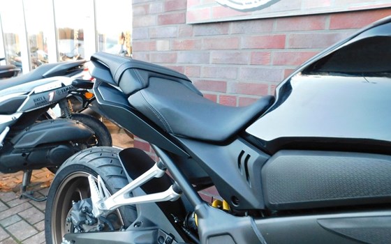 Gebrauchtmotorrad Honda CB650R - Bild 19