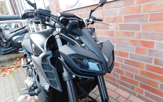 Gebrauchtmotorrad Yamaha MT-09 - Bild 5