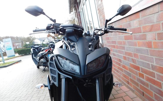 Gebrauchtmotorrad Yamaha MT-09 - Bild 6