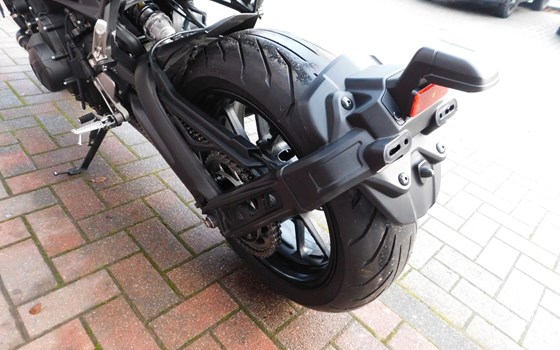 Gebrauchtmotorrad Yamaha MT-09 - Bild 8