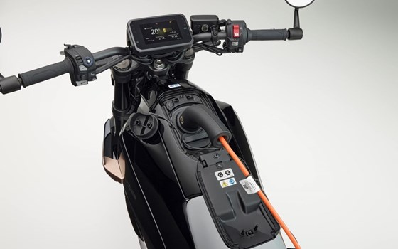 Neufahrzeug Honda WN7 - Bild 12