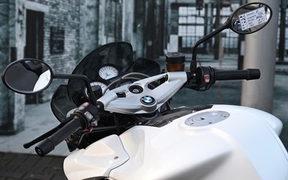 Gebrauchtmotorrad BMW K 1300 R - Bild 11