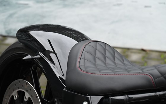 Gebrauchtmotorrad Harley-Davidson Softail Breakout FXSB - Bild 7