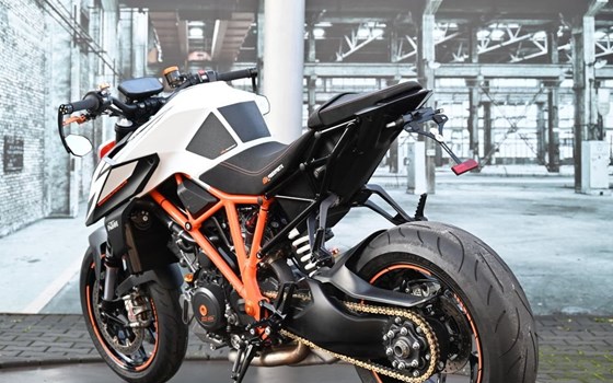 Gebrauchtmotorrad KTM 1290 Super Duke R - Bild 10