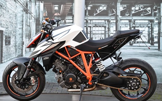 Gebrauchtmotorrad KTM 1290 Super Duke R - Bild 9