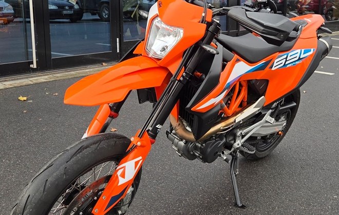 KTM 690 SMC R