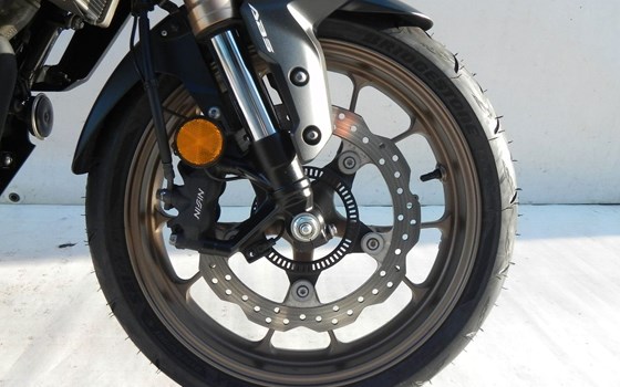 Gebrauchtmotorrad Honda CB125R - Bild 15