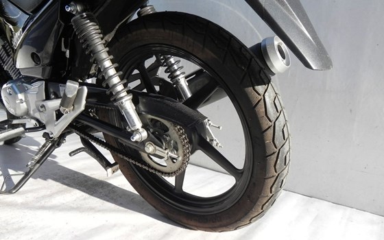 Gebrauchtmotorrad Yamaha YBR 125 - Bild 4