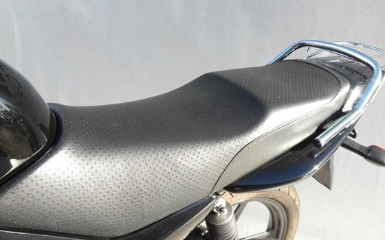 Gebrauchtmotorrad Yamaha YBR 125 - Bild 9