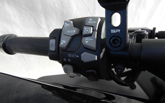 Gebrauchtmotorrad Kawasaki Ninja 1000SX - Bild 19