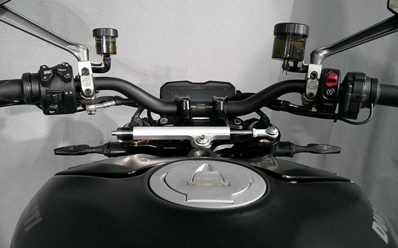 Gebrauchtmotorrad Ducati Streetfighter V4 S - Bild 6