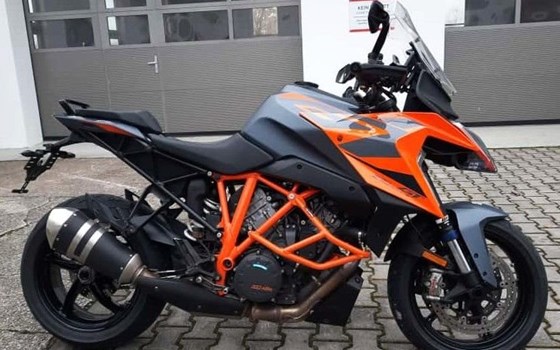 Gebrauchtmotorrad KTM 1290 Super Duke GT - Bild 2