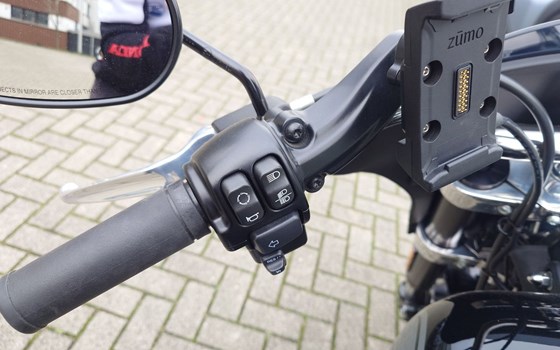 Gebrauchtmotorrad Harley-Davidson Softail Sport Glide FLSB - Bild 14