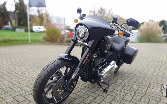 Gebrauchtmotorrad Harley-Davidson Softail Sport Glide FLSB - Bild 5