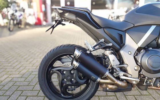 Gebrauchtmotorrad Honda CB 1000 R - Bild 2