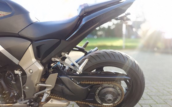 Gebrauchtmotorrad Honda CB 1000 R - Bild 8