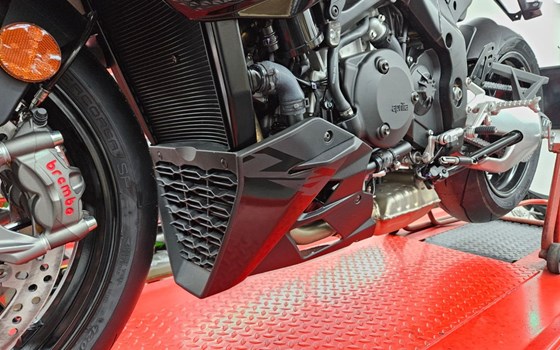 Neufahrzeug Aprilia Tuono V4 1100 Factory - Bild 16