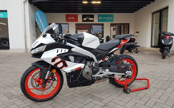 Neufahrzeug Aprilia RS 457 - Bild 15