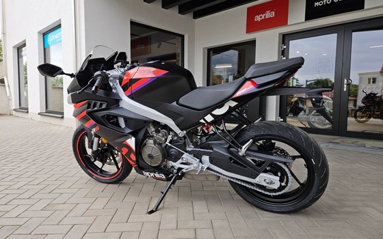 Neufahrzeug Aprilia RS 457 - Bild 18