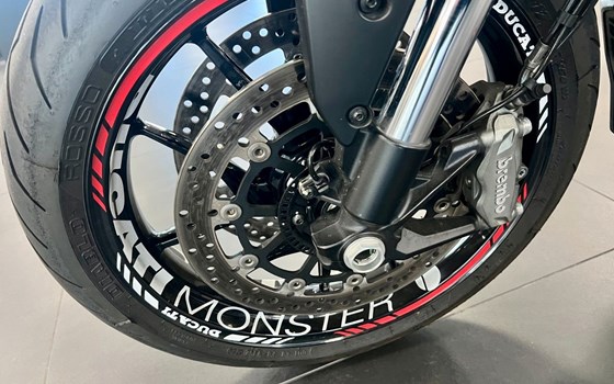 Gebrauchtmotorrad Ducati Monster - Bild 12