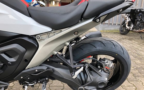 Neufahrzeug BMW R 1300 R - Bild 5