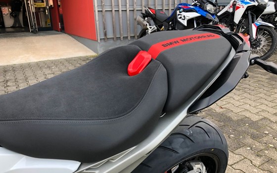 Neufahrzeug BMW R 1300 R - Bild 6