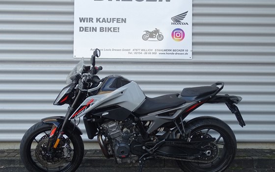 Gebrauchtmotorrad KTM 790 Duke L - Bild 3