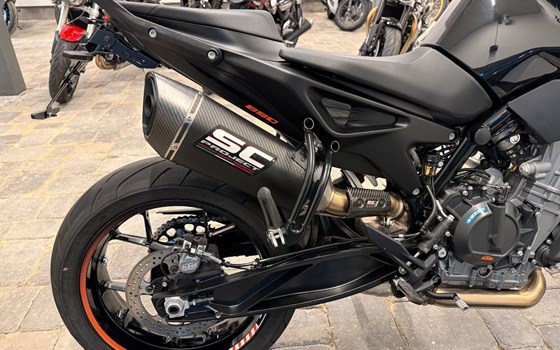 Gebrauchtmotorrad KTM 890 Duke - Bild 2