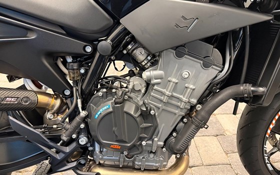 Gebrauchtmotorrad KTM 890 Duke - Bild 3