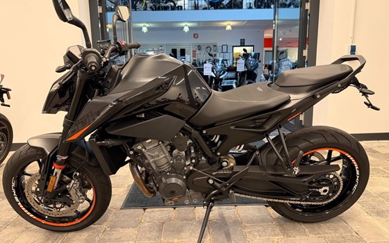 Gebrauchtmotorrad KTM 890 Duke - Bild 6