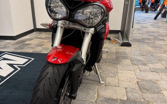 Gebrauchtmotorrad Triumph Street Triple S - Bild 11